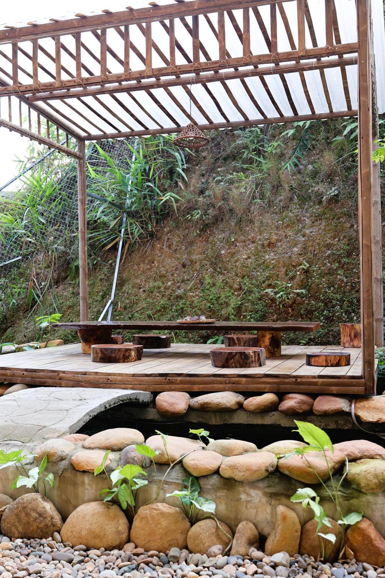 Dinh Gia Trang - Homestay & Coffee The Ruong ภายนอก รูปภาพ